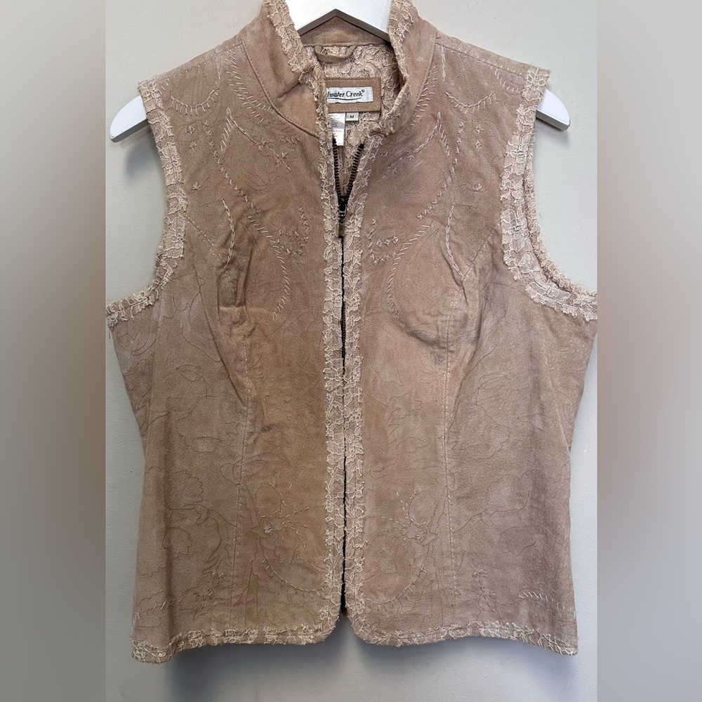 Coldwater Creek Leather Suede Floral Embroidered Zip Vest Lace interior M